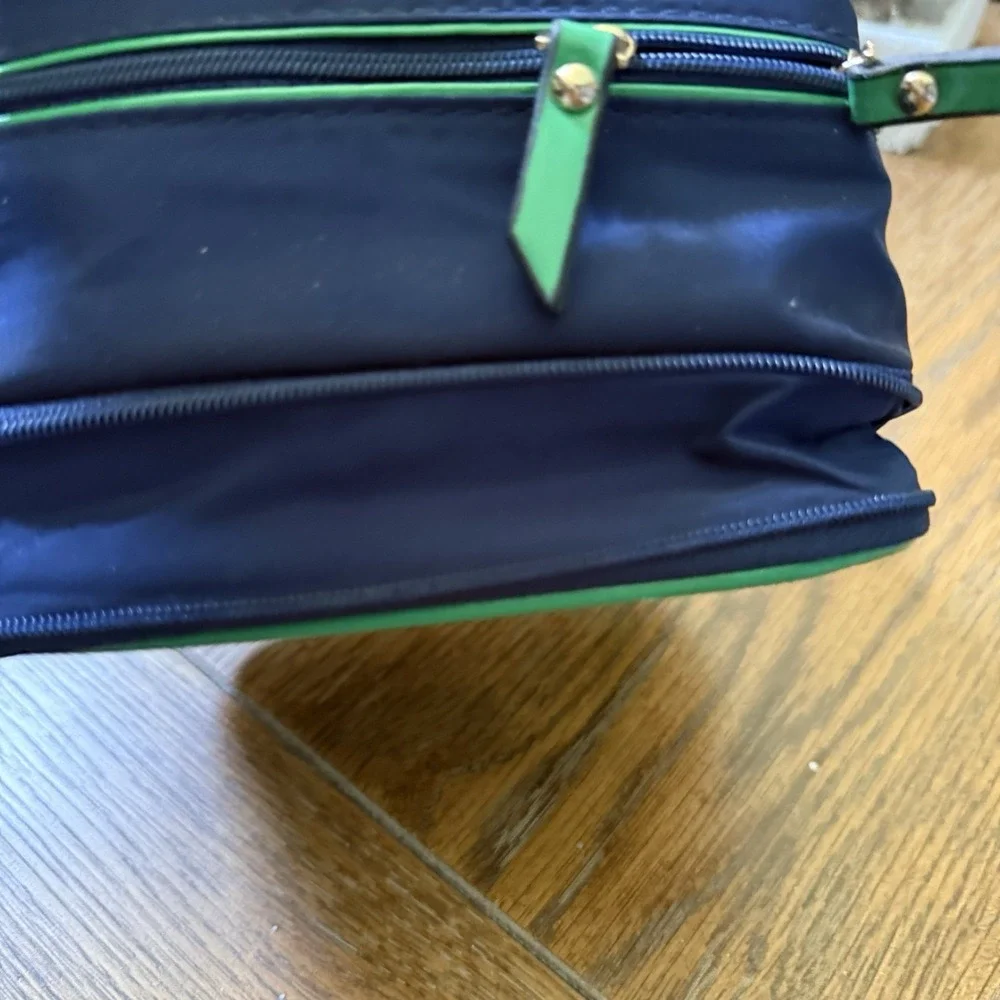 PurseN  Weekender Jewelry Case Navy Blue/Green Piping Expandable Satin